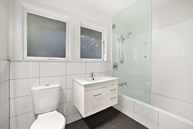 11 Rangiora Avenue Kaiwharawhara_7