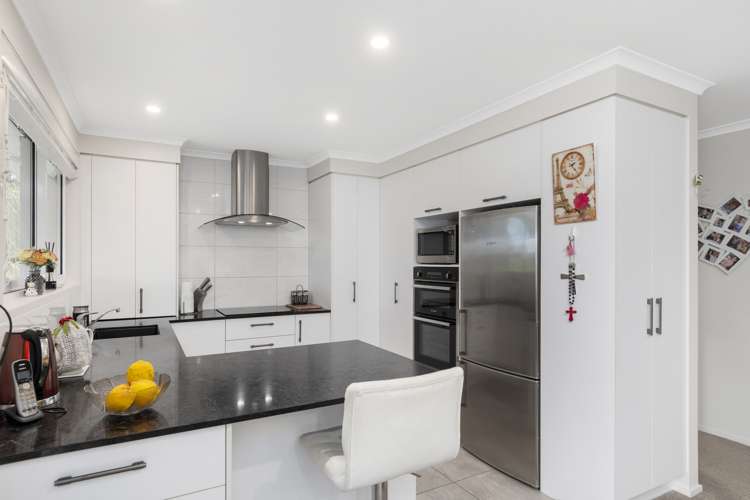 18 Tranquil Grove Omokoroa_17