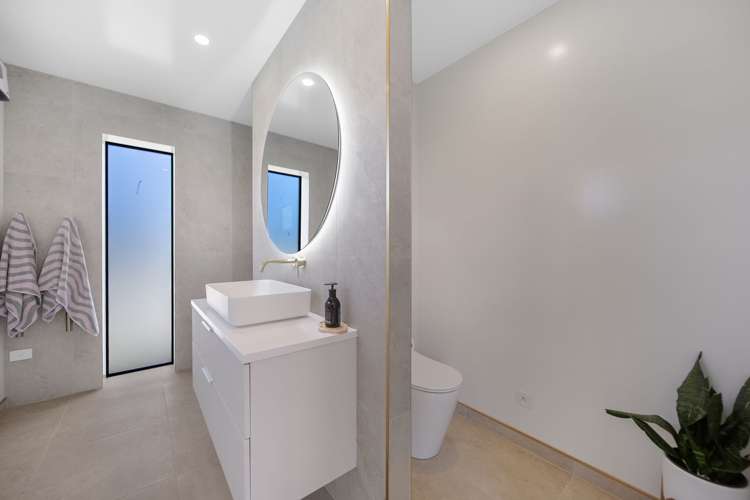 49 Pukutahi Drive Te Anau_21