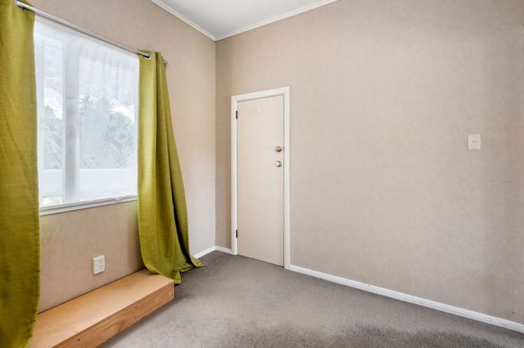 7 Little Road Taumarunui_14