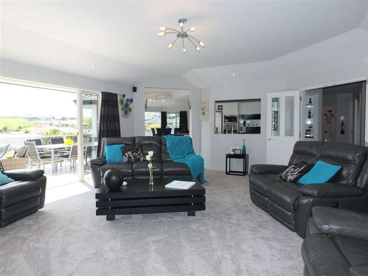 54 Temple Crescent Gleniti_9