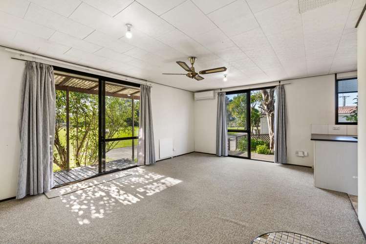 2/48 Queen Mary Avenue New Lynn_10