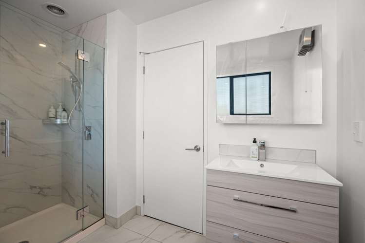 10/340 Cashel Street Christchurch Central_12