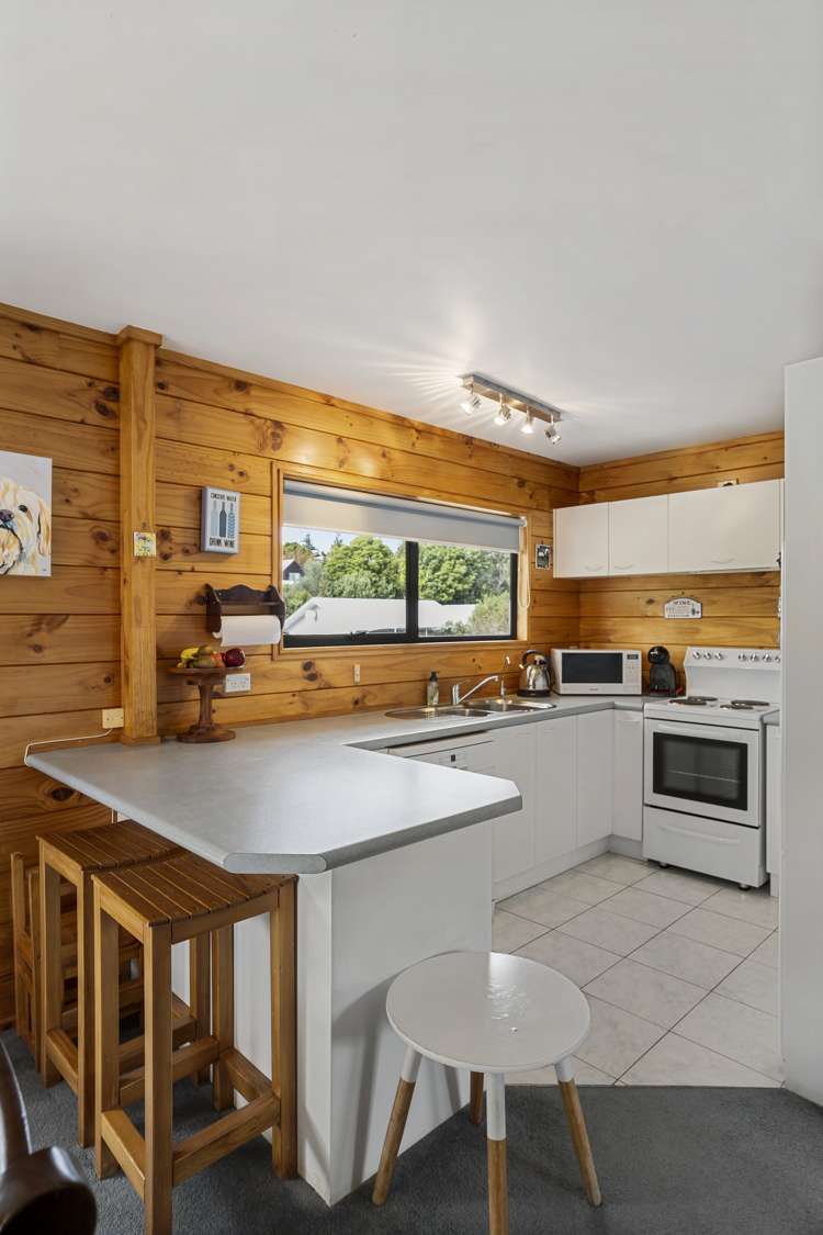 37 Shelly Bay Road Beachlands_5