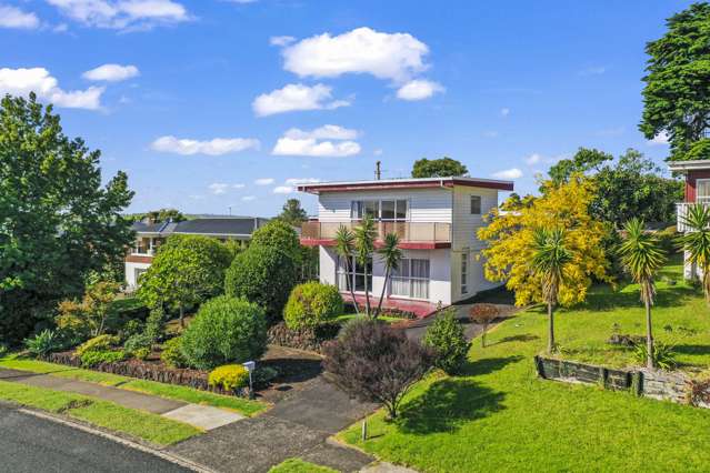 16 Riverhills Avenue Pakuranga Heights_2