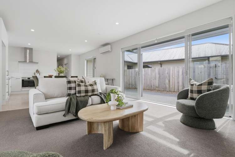 19 Fairwater Road Warkworth_5