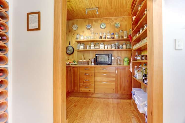 209 No 3 Line Wanganui East_5