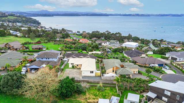 93 Athol Place Algies Bay_4