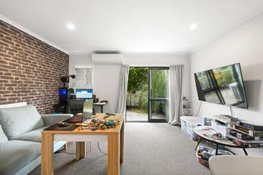 2/13 Palmerston Street_3