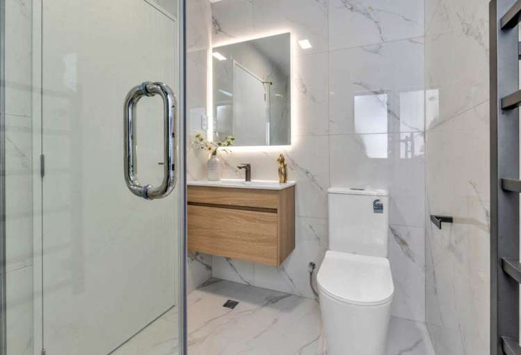 2/24 Great South Road Manurewa_5