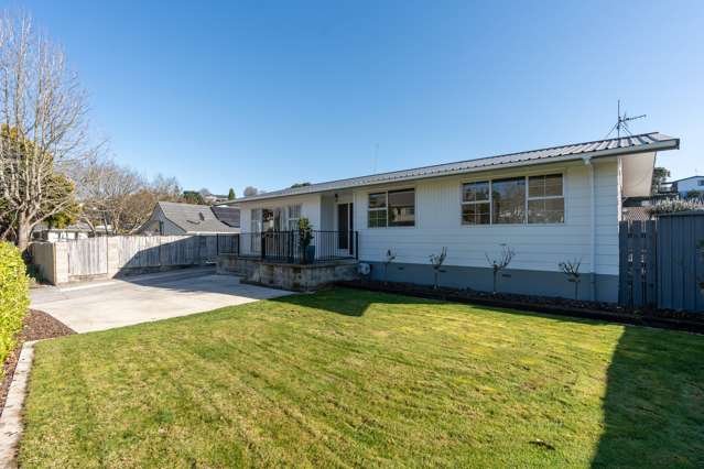 96 Aberdeen Drive Dinsdale_2