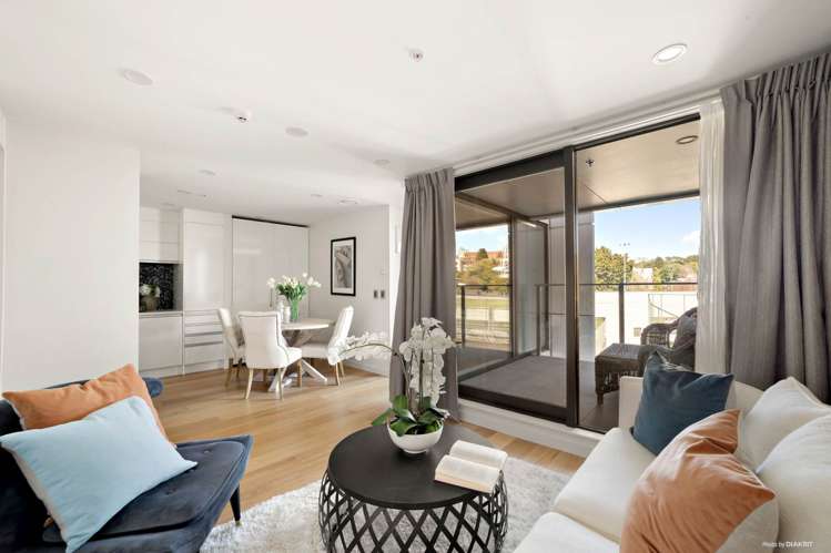 214/10 Lion Place Epsom_5