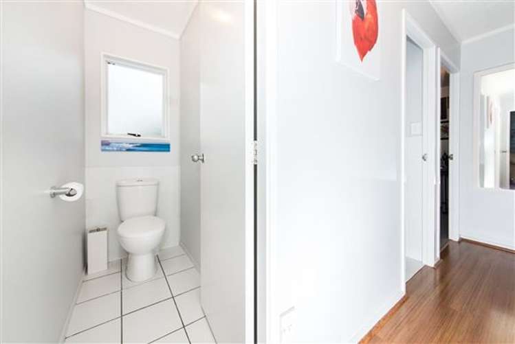 19 Meadowvale Rise Titirangi_13