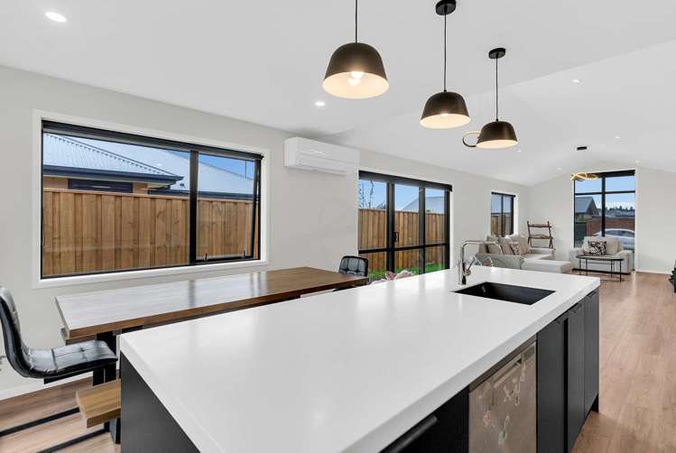 4 Palmer Avenue Rolleston_12