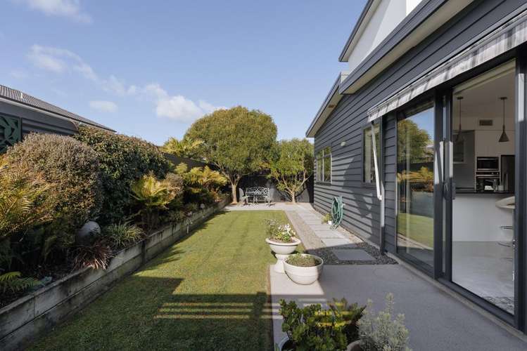 37 Coast Boulevard Papamoa_24