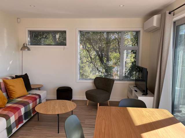 TUI VISTA  COTTAGE - Island Bay 1br w/ Courtyard!