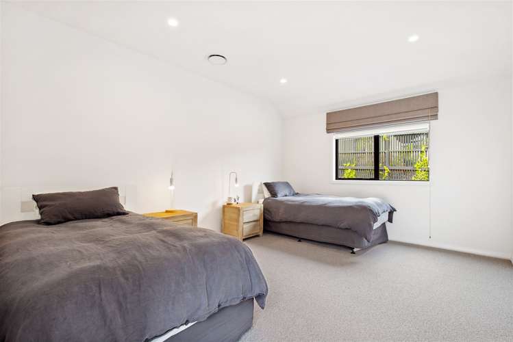 65 Grayson Road Wainui_24