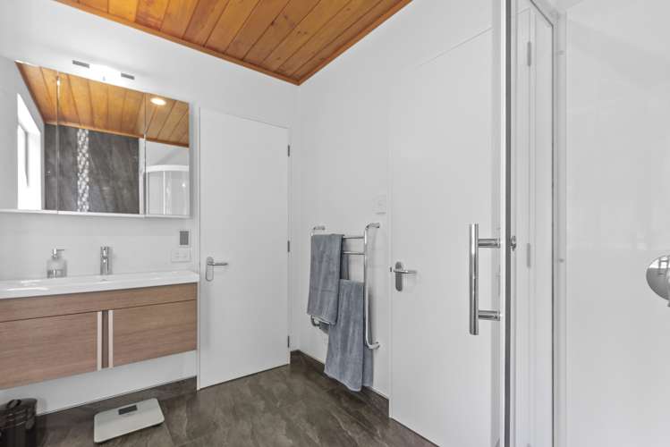 133 Konini Road Titirangi_17