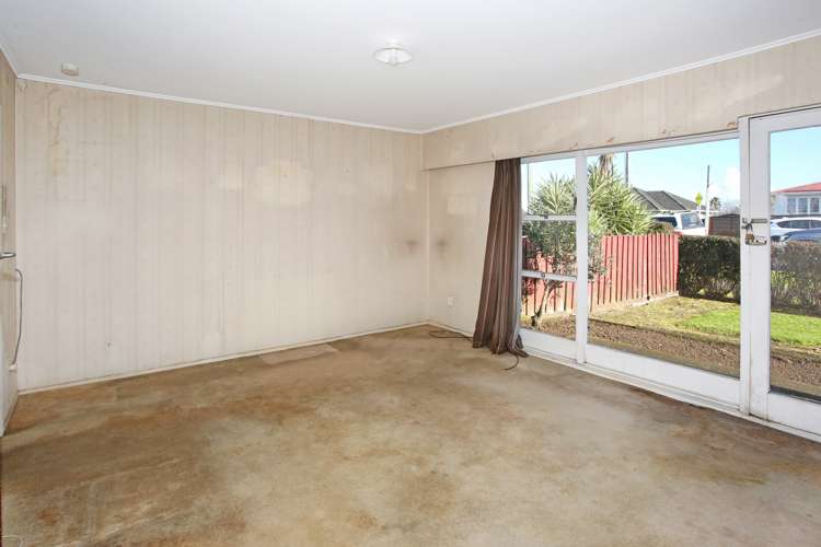 1/98 Kenderdine Road Papatoetoe_5