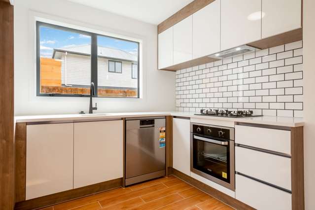 17/206 Old Farm Road Hamilton East_1