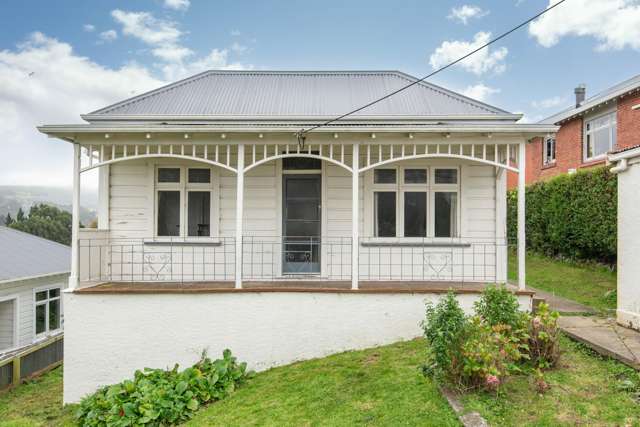 Mornington rental – $630 weekly, lease to 2026