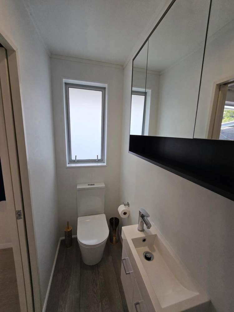 4 Kiwi Road Raumati Beach_21