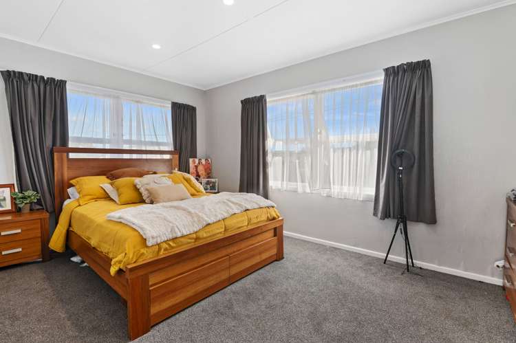 140 Clayton Road Mangakakahi_6