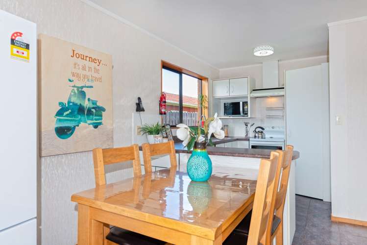 3/52 Seabrook Avenue New Lynn_6