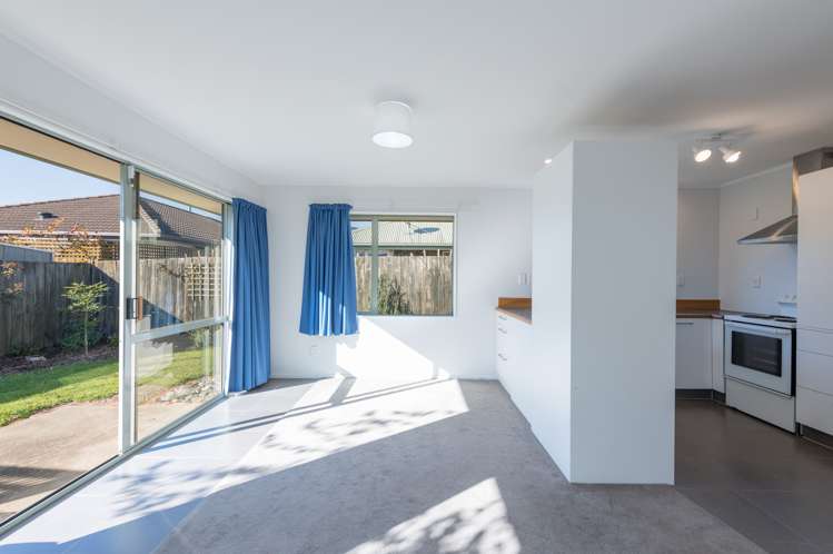 31a Tyree Drive Stoke_6