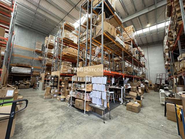 2/18 Kawana Street Northcote_2