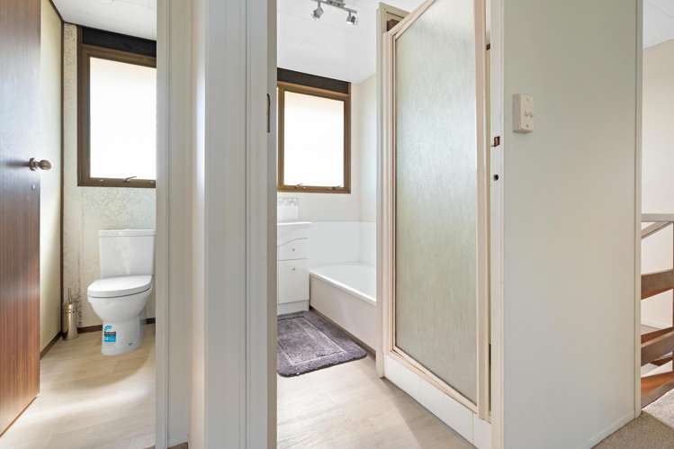 1 Shearwater Street One Tree Point_12