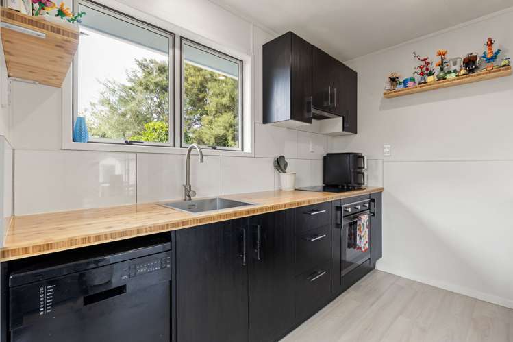 24A Bruce Avenue Glenview_7