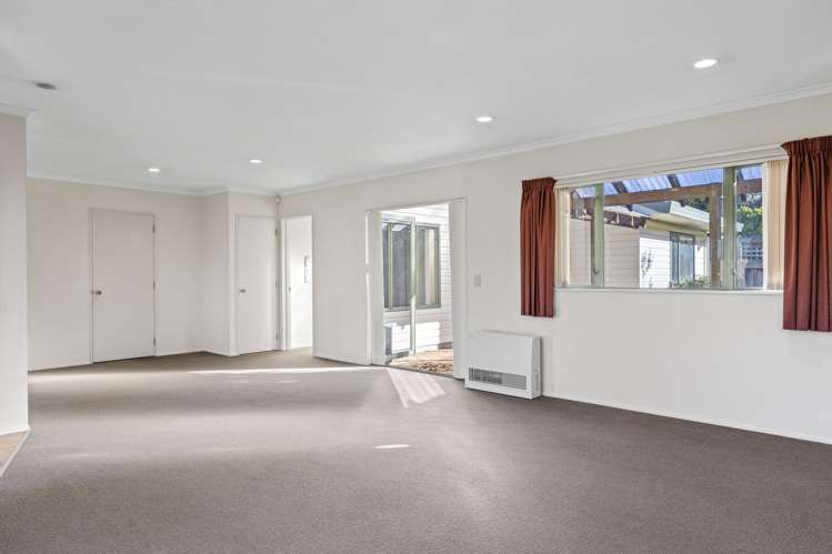 6 Balmoral Drive Hilltop_6