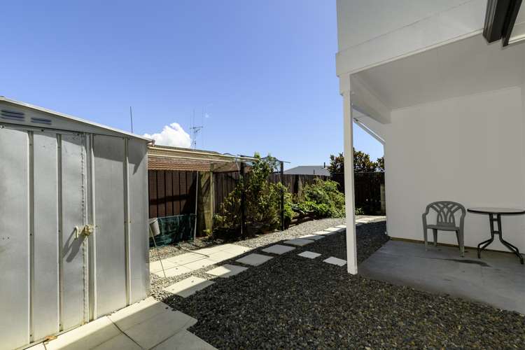 38 Eaton Crescent Matua_15