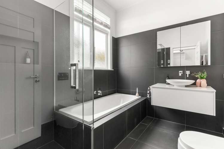 109 West End Road Westmere_21