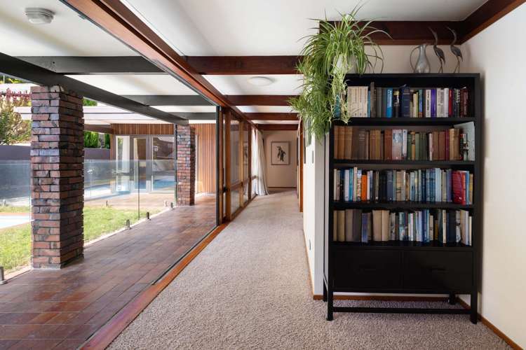 945 River Road Queenwood_12