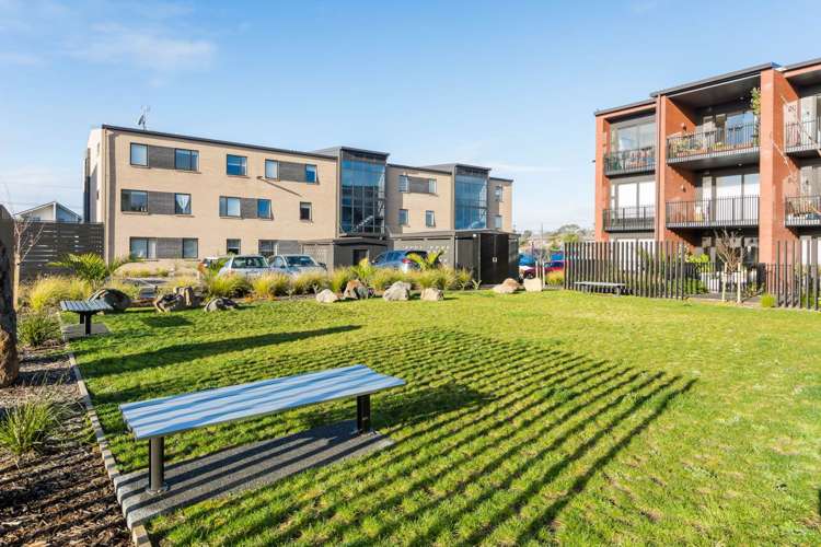 G01 38B Fraser Avenue Northcote_11