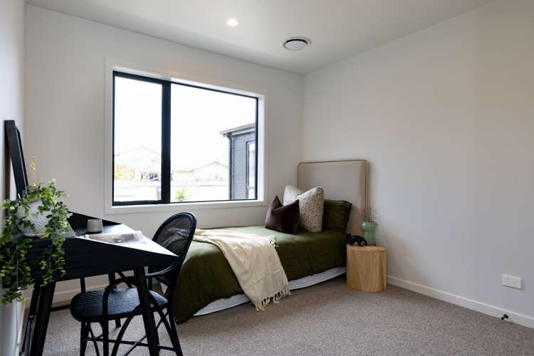 1c Pengover Avenue Leamington_21