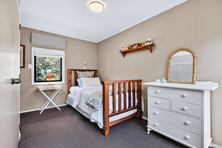 1080 Mapara Road Whakaipo Bay_23