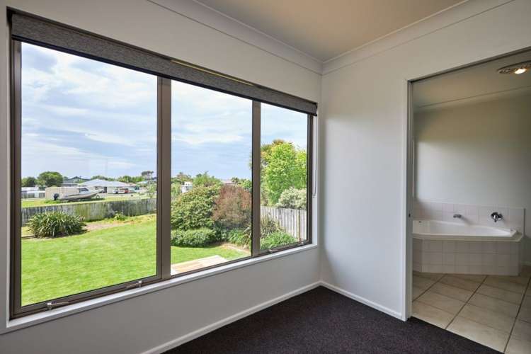 291 Scarborough Street Kaikoura_32