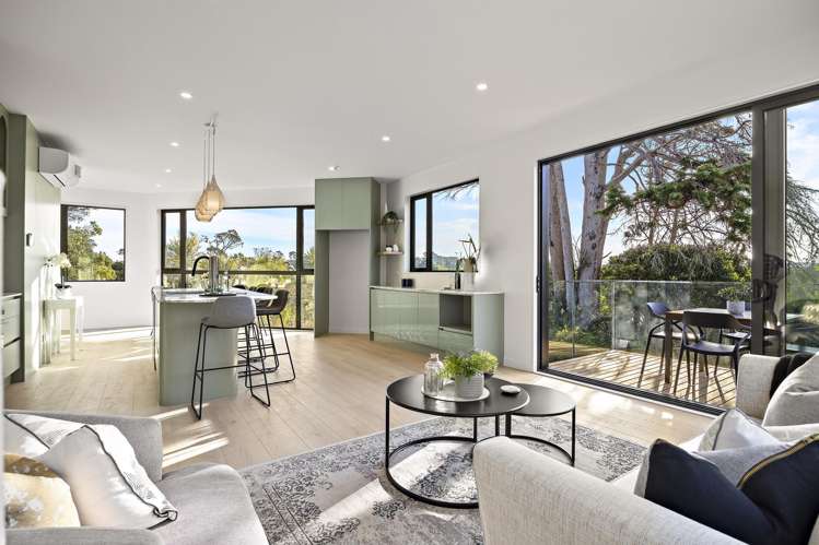 8/41 Seaside Avenue Waterview_2