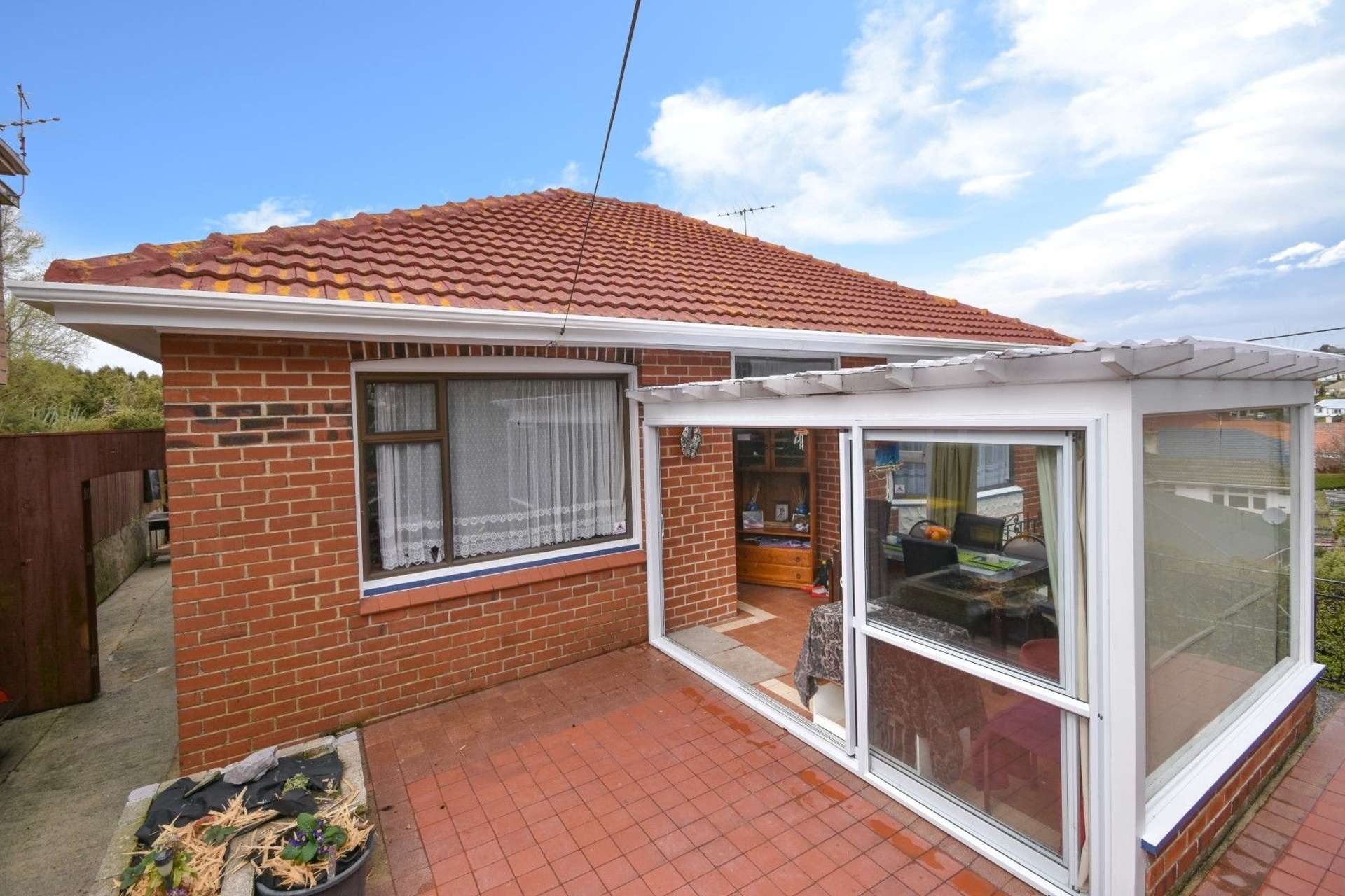 109 Riselaw Road Calton Hill_0