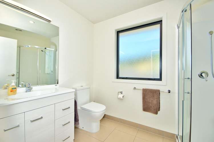 24 Risinghurst Terrace Lower Shotover_33