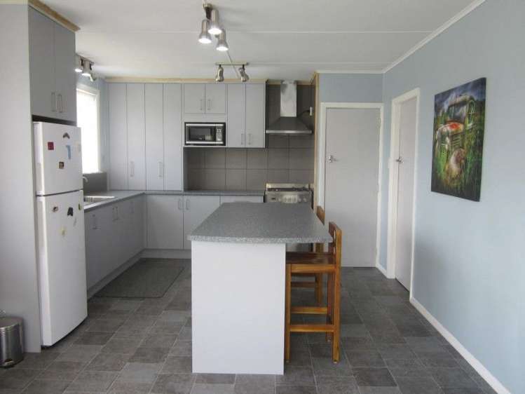 1 Crewe Street Pahiatua_10