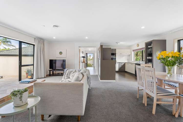 22 Tauranga Place Orewa_4