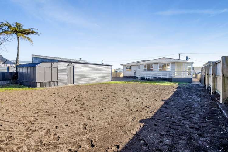 28 Hunter Street Hawera_9