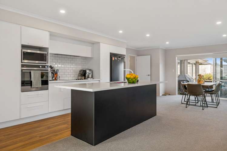 6 Wahaika Way Papamoa_1