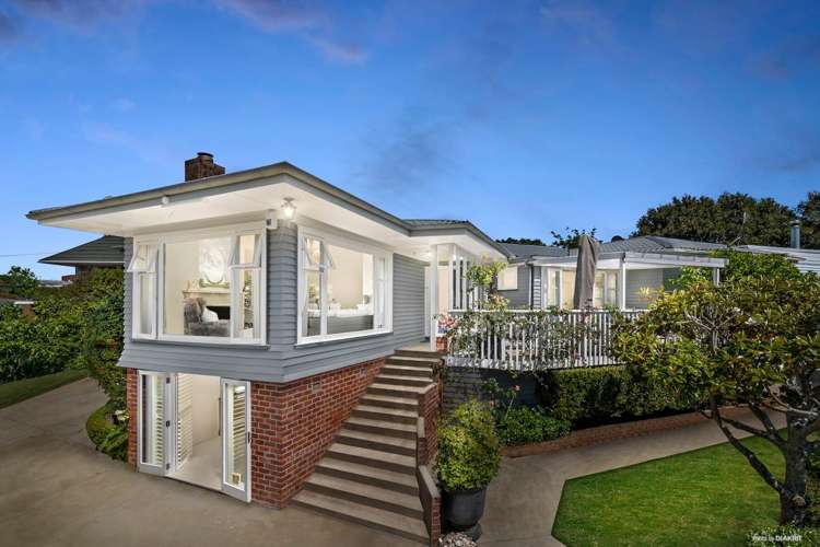 18 Glenfern Road Mellons Bay_21