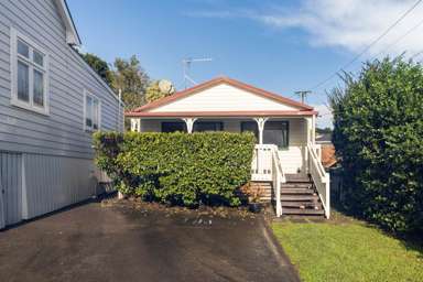 408 & 408A West Coast Road_2