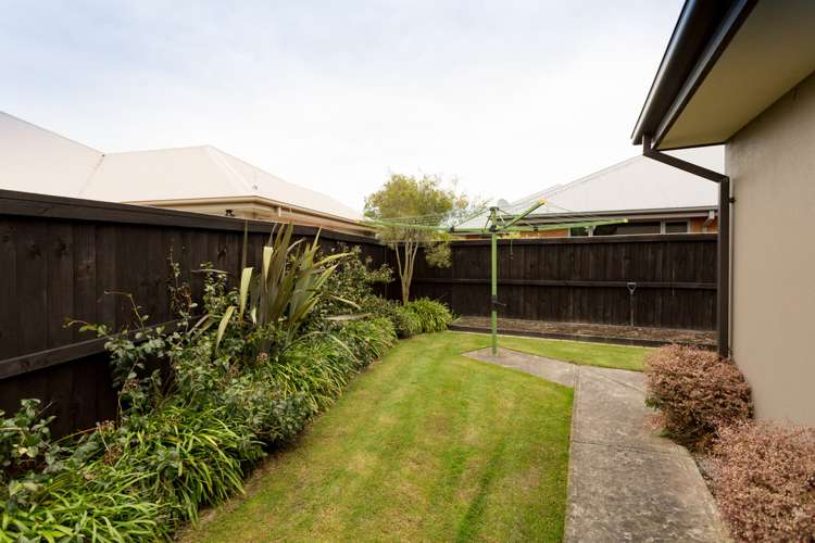 250 Southfield Drive Lincoln_18